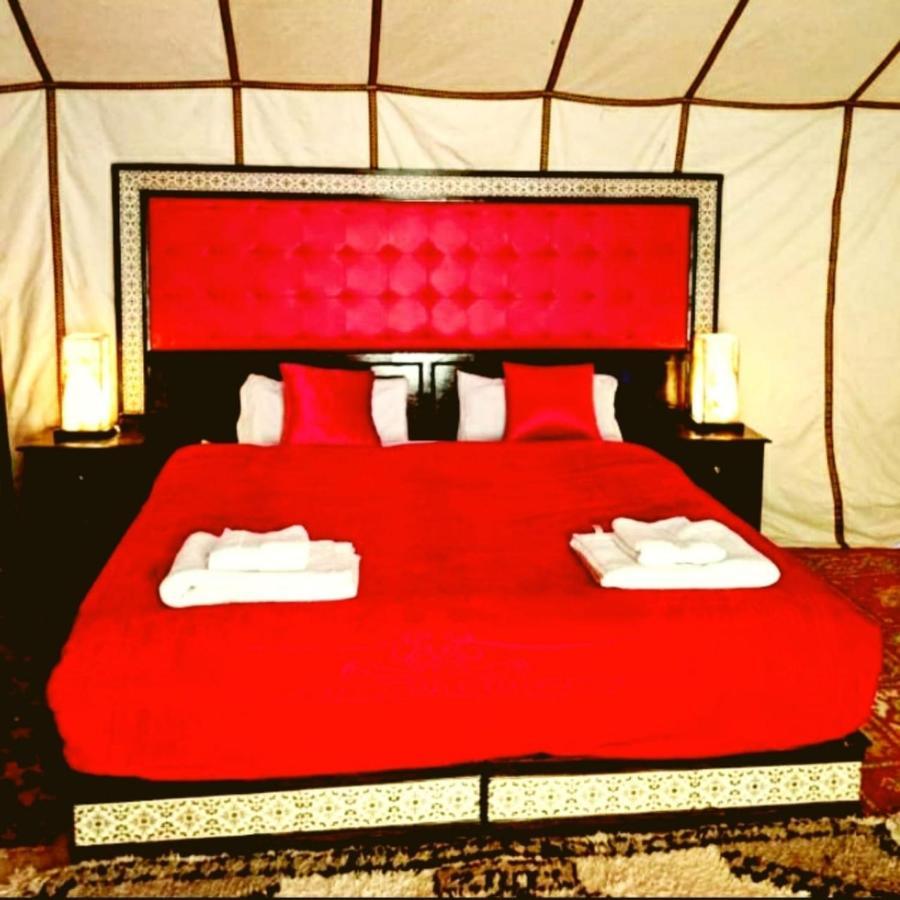 Fabulous Luxury Camp Hotel Мерцуга Екстериор снимка