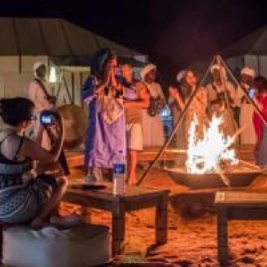 Fabulous Luxury Camp Hotel Мерцуга Екстериор снимка