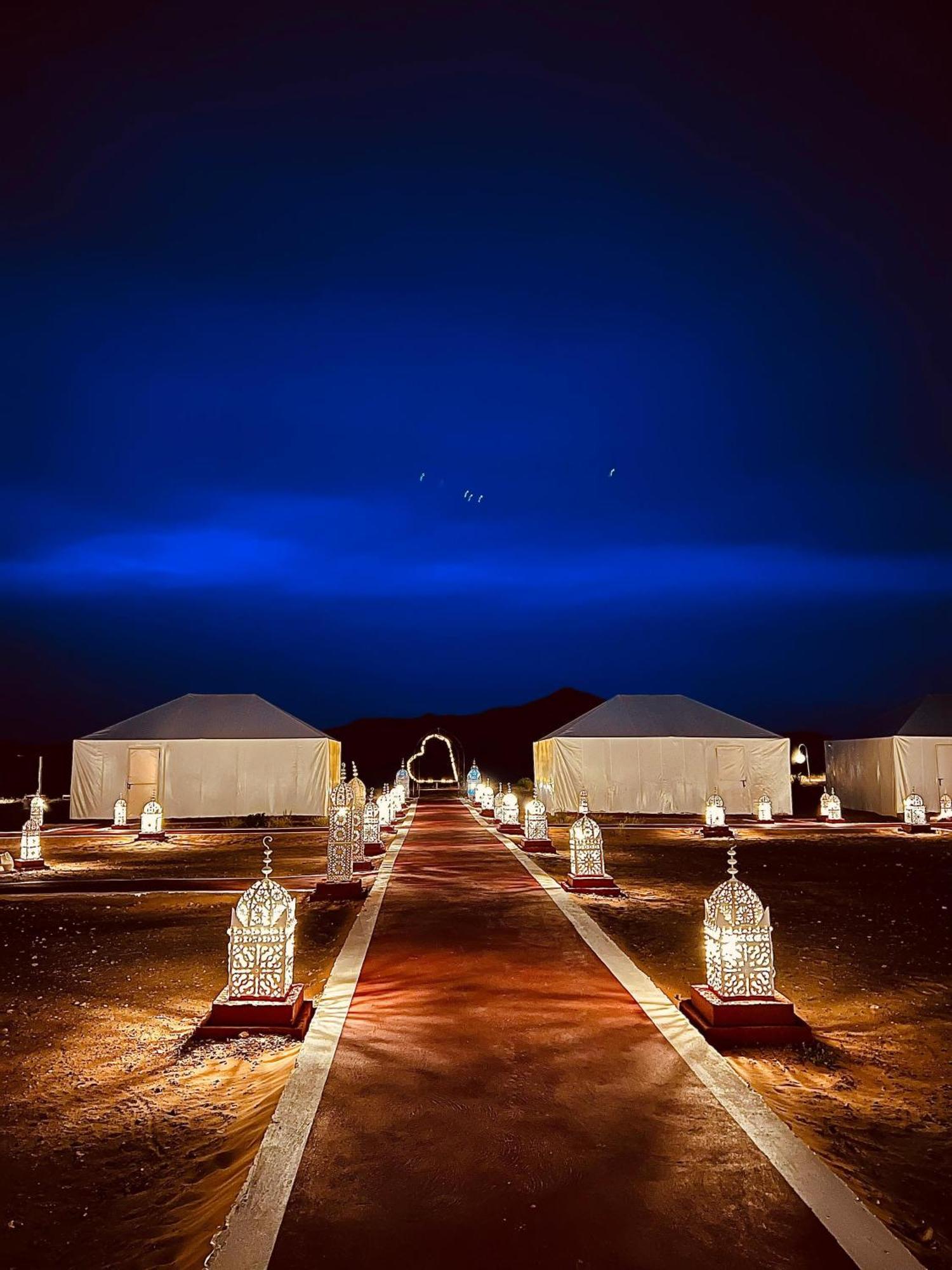Fabulous Luxury Camp Hotel Мерцуга Екстериор снимка