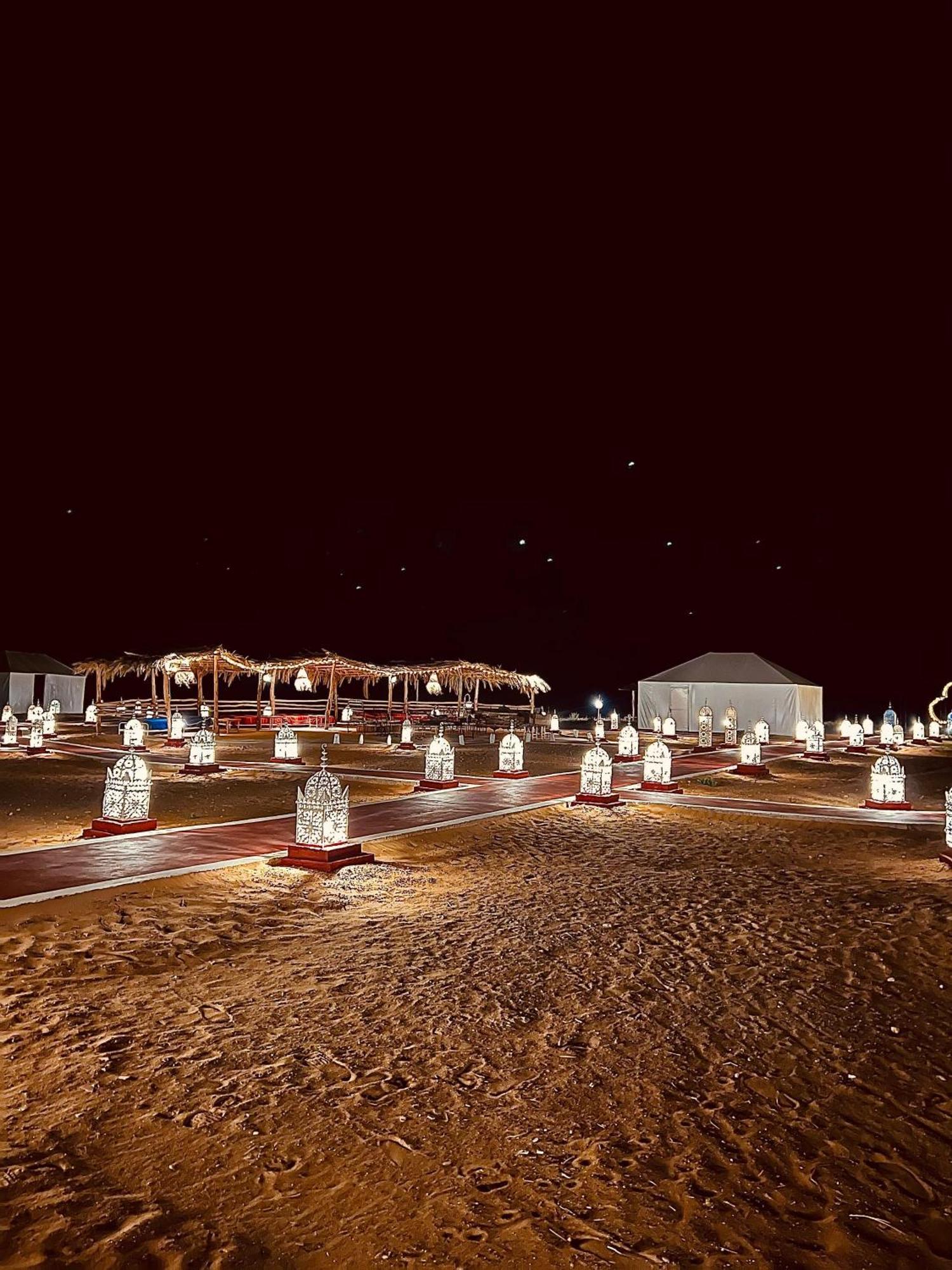 Fabulous Luxury Camp Hotel Мерцуга Екстериор снимка